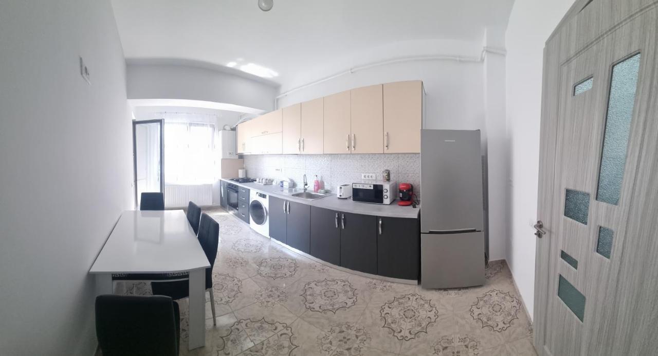 Apartament Mihaela Râmnicu Vâlcea Extérieur photo